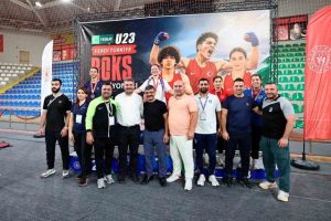Aydınlı Milli Boksör Tevfik Akkaş, Rize'deki U-23 Şampiyonası'nda 50 Kiloda Beşinci Kez Türkiye Şampiyonu